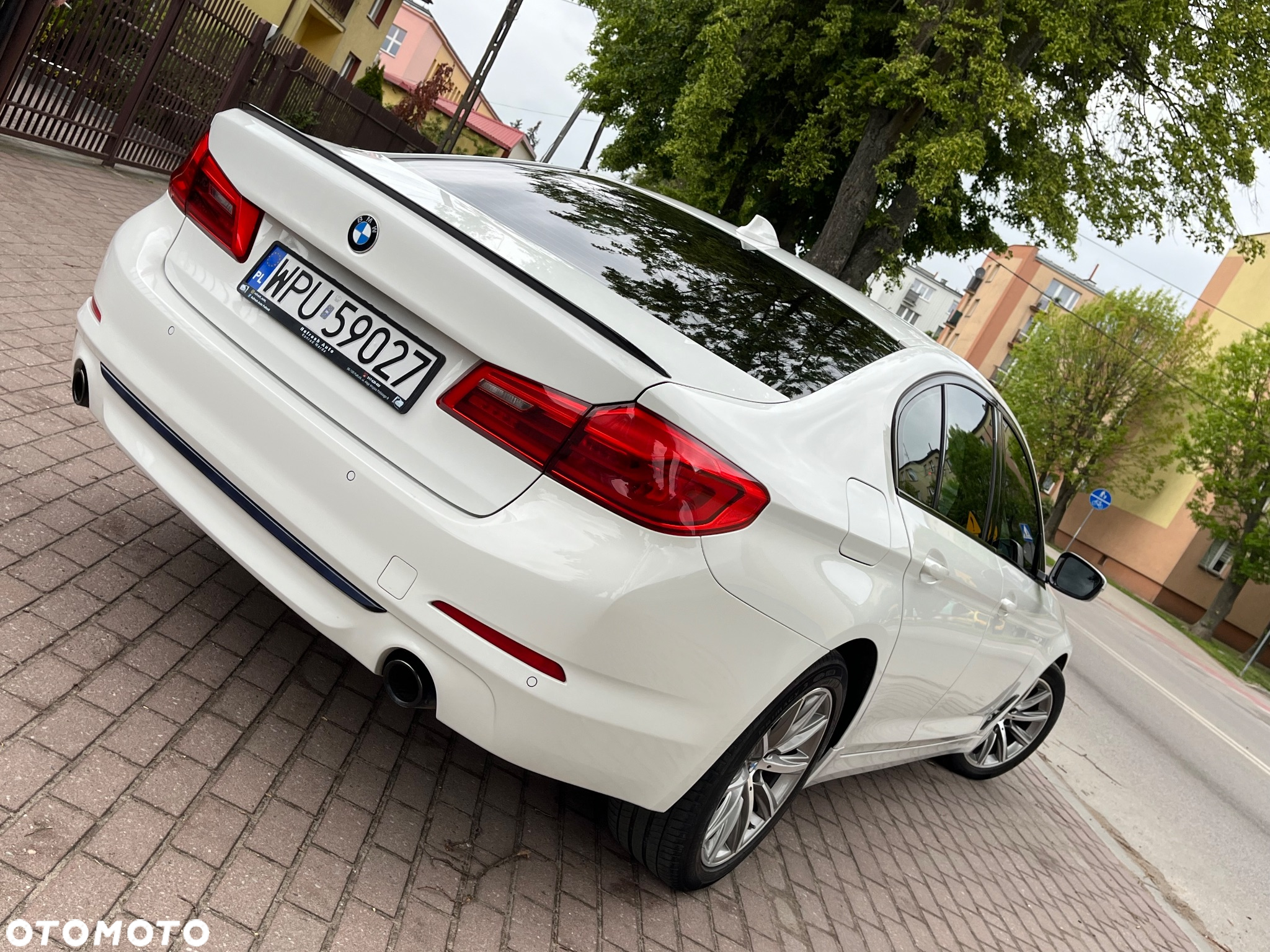 BMW Seria 5 520d Luxury Line sport - 22