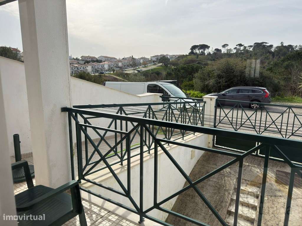 Moradia M3 com logradouro e garagem - Santa Clara-21