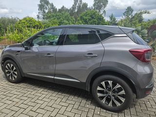 Renault Captur 1.0 TCe Techno Bi-Fuel