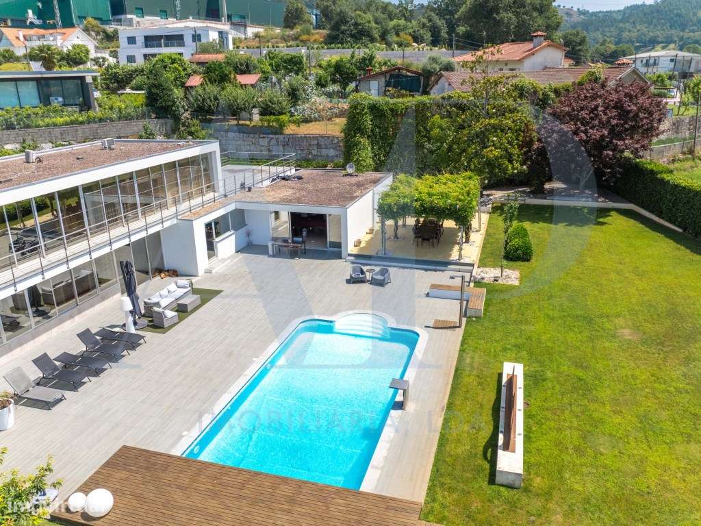 Moradia T4 +1 com piscina - Grande imagem: 4/34