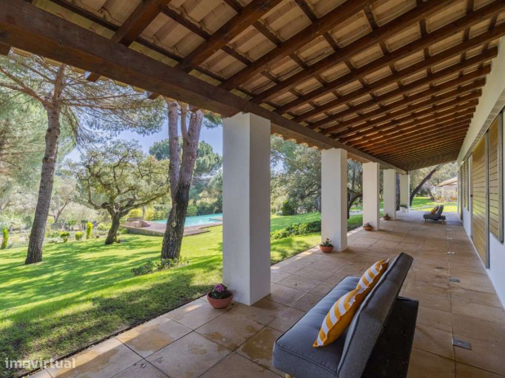 Refúgio Contemporâneo entre Vinhas na Comporta-31
