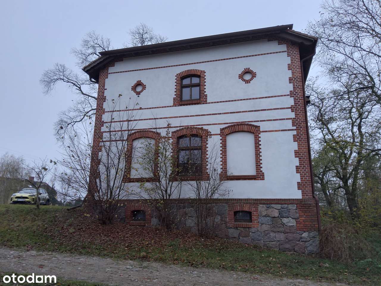 Odrestaurowany z zewnątrz bud.z historią 20 km-Kalisz,Pleszew 8 km !! - Pełny obrazek: 4/19