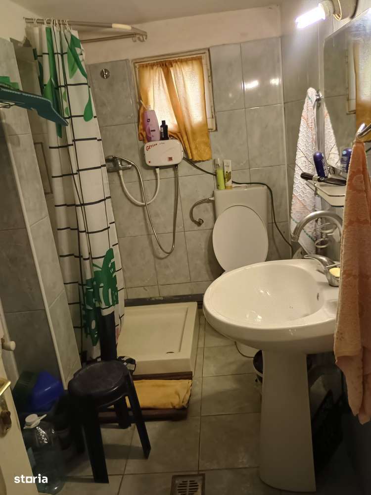 Singureni - Stejaru, casa cu teren 1600mp-9