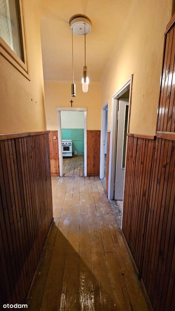 2 pok. 46,5m2 wysokie 2,70m blok z cegły ogrodzony/ Marynarska-6