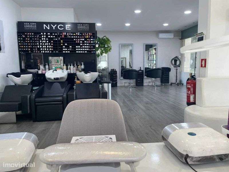 Trespasse Cabeleireiro - Zona Central de Cascais - Grande imagem: 5/9