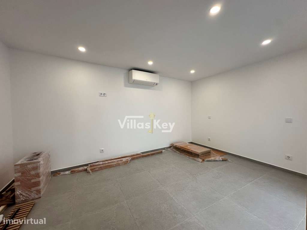 Moradia 6 quartos, no centro de Lagos com excelente vista mar, Lago...-26