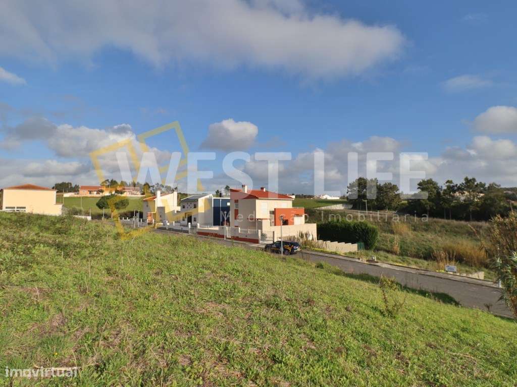 Terreno URBANO com 453m2 possiblidade construção MORADIA até 3 piso... - Grande imagem: 2/11