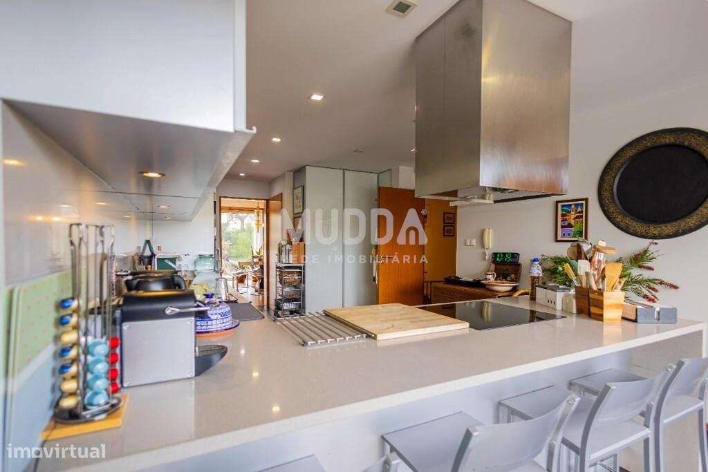 Viver na Torreira: Moradia T4 com Luz Natural e Espaço Exterior Único-21