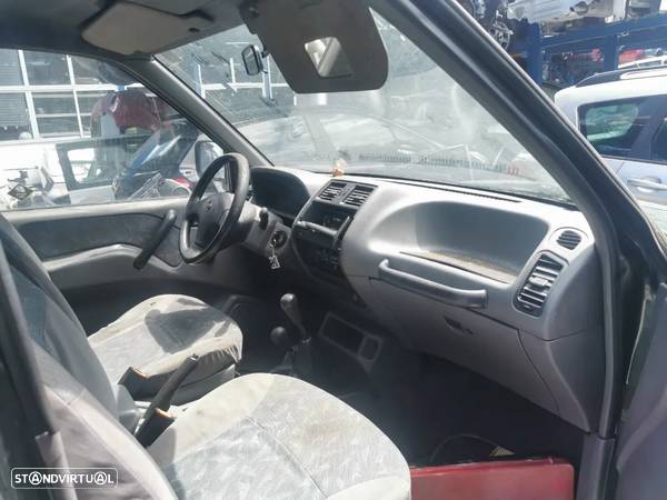 Peças Nissan Terrano II do ano 1997 2.4 Gasolina - 7