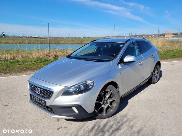 Volvo V40 CC D3 Ocean Race - 1