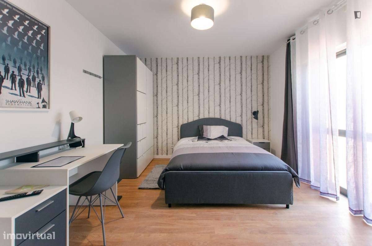 Quarto - localizado em Oeiras Lisbon - Grande imagem: 4/10