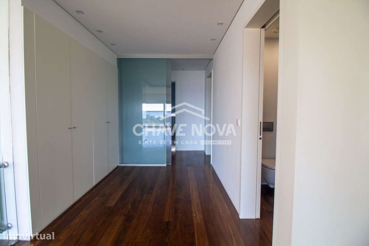 Apartamento T4 de Luxo com Vista Mar – Matosinhos-18