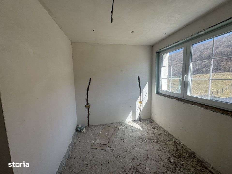 Casa individuala, 430 mp utili, 800 mp teren, zona Salicea - Imagine principală: 5/12