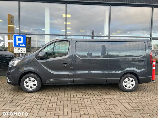 Renault Nowy Trafic - 14