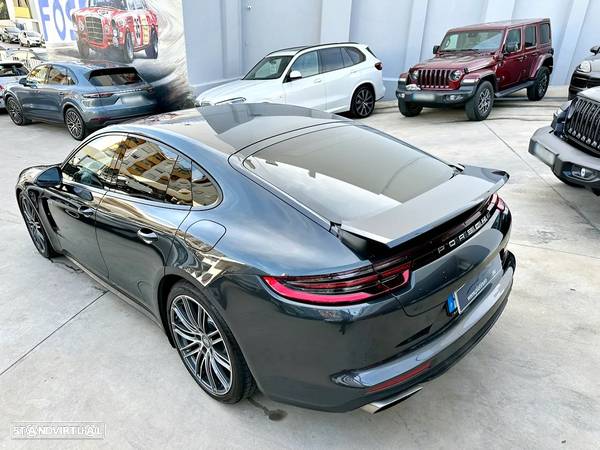 Porsche Panamera 4 E-Hybrid - 49