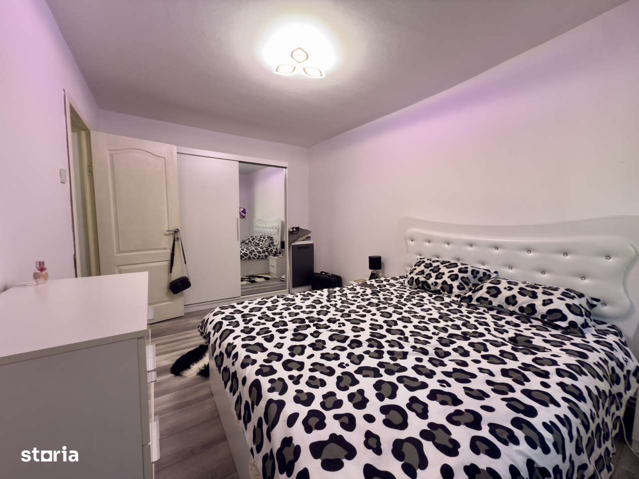 Ap. 2 camere , amenajat , centrala pe gaz, parter - Lunei-0