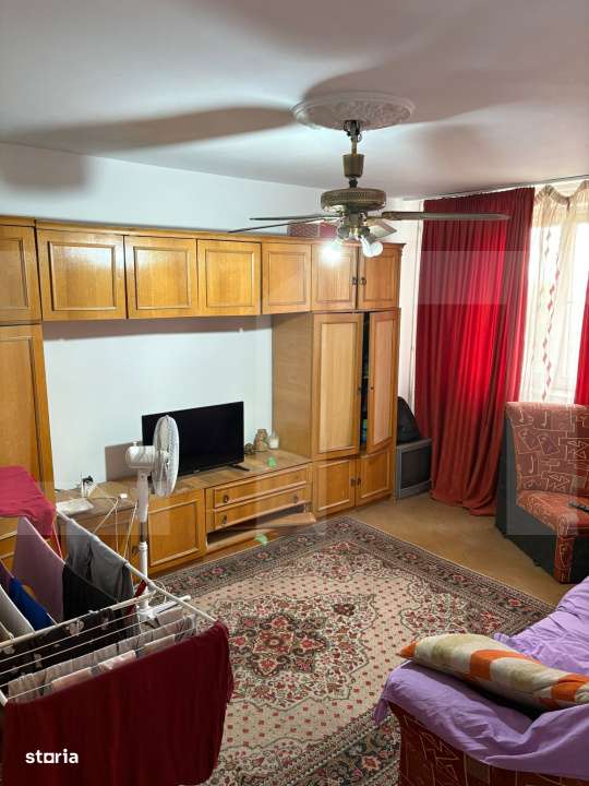 Apartament cu 2 camere decomandat, 48 mp, la 5 min de metrou Raul Doam - Imagine principală: 3/11