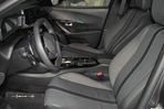 Peugeot 2008 1.2 PureTech Allure Pack EAT8 - 17