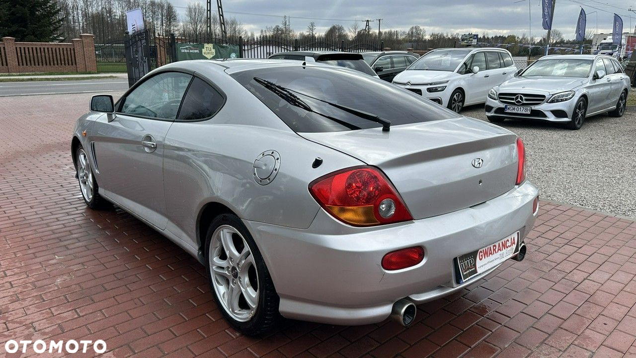 Hyundai Coupe - 8