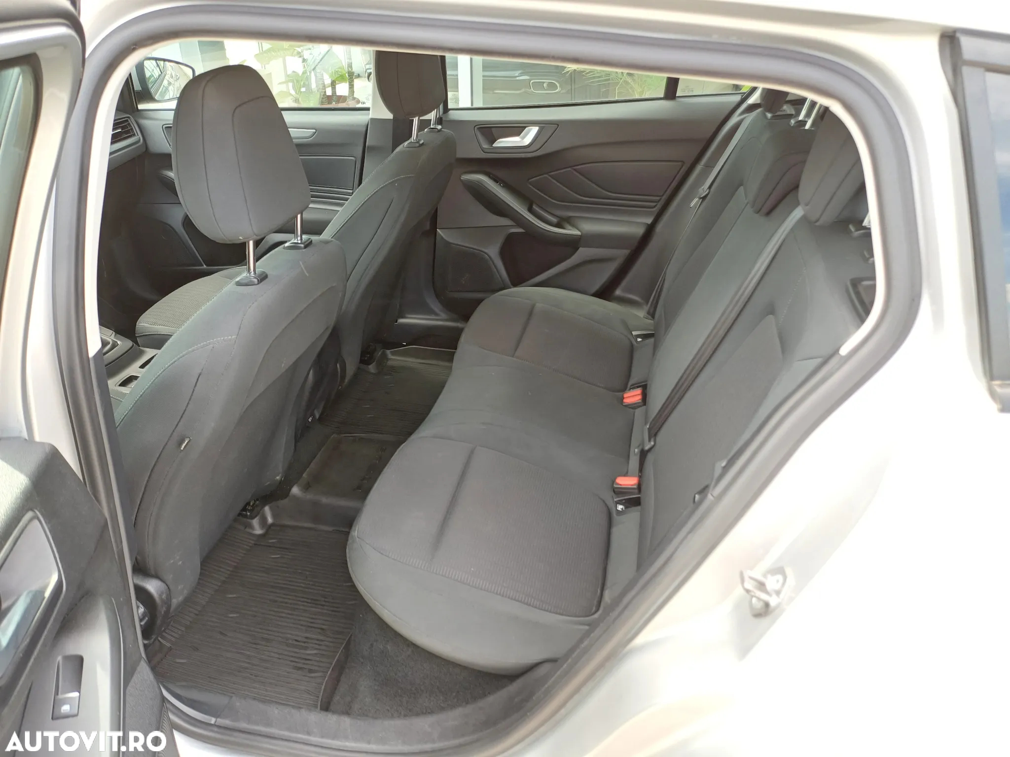 Ford Focus 1.5 EcoBlue Active Business - 27