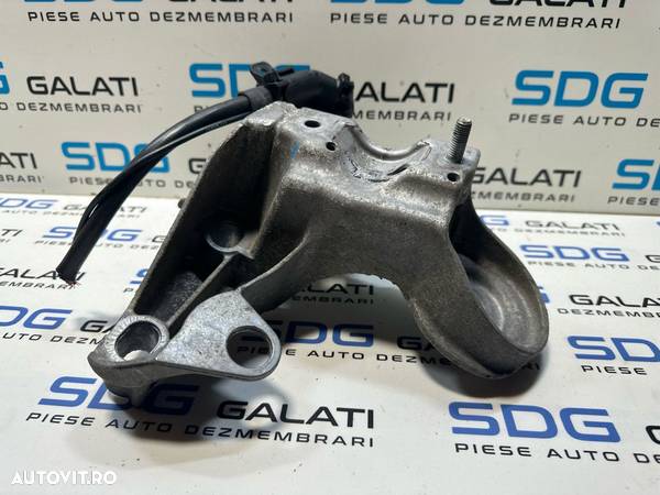 Suport Bara Stabilizatoare Motor Dreapta Audi A4 B7 2.5 TDI 2004 - 2008 Cod 8E0199352 [X3166] - 1