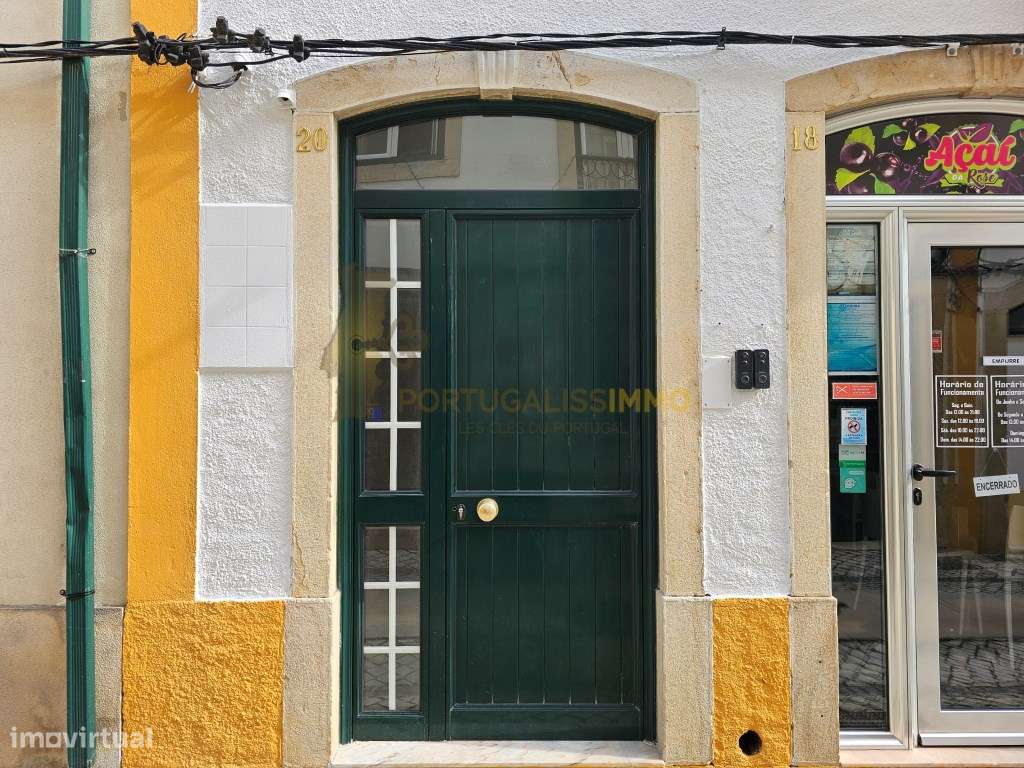 Arrendamento: Escritório renovado no coração do centro histórico de... - Grande imagem: 5/18