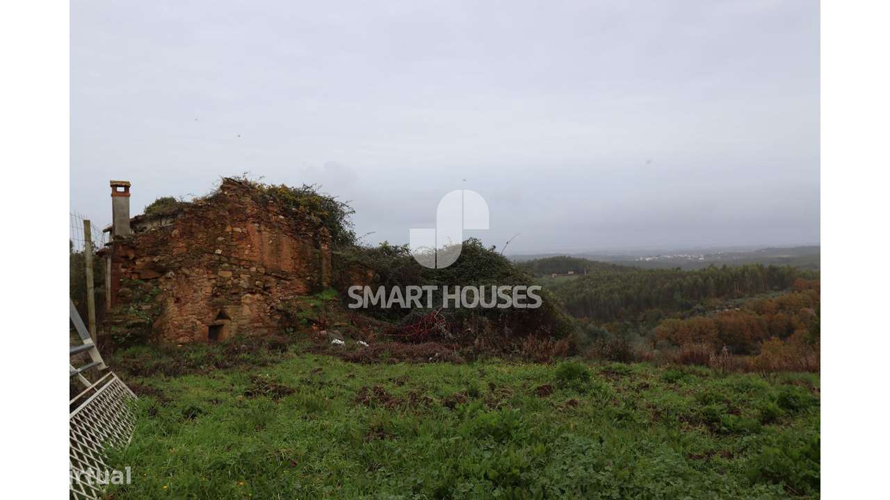 Moradia T3 Covelo p/ reconstruir-7