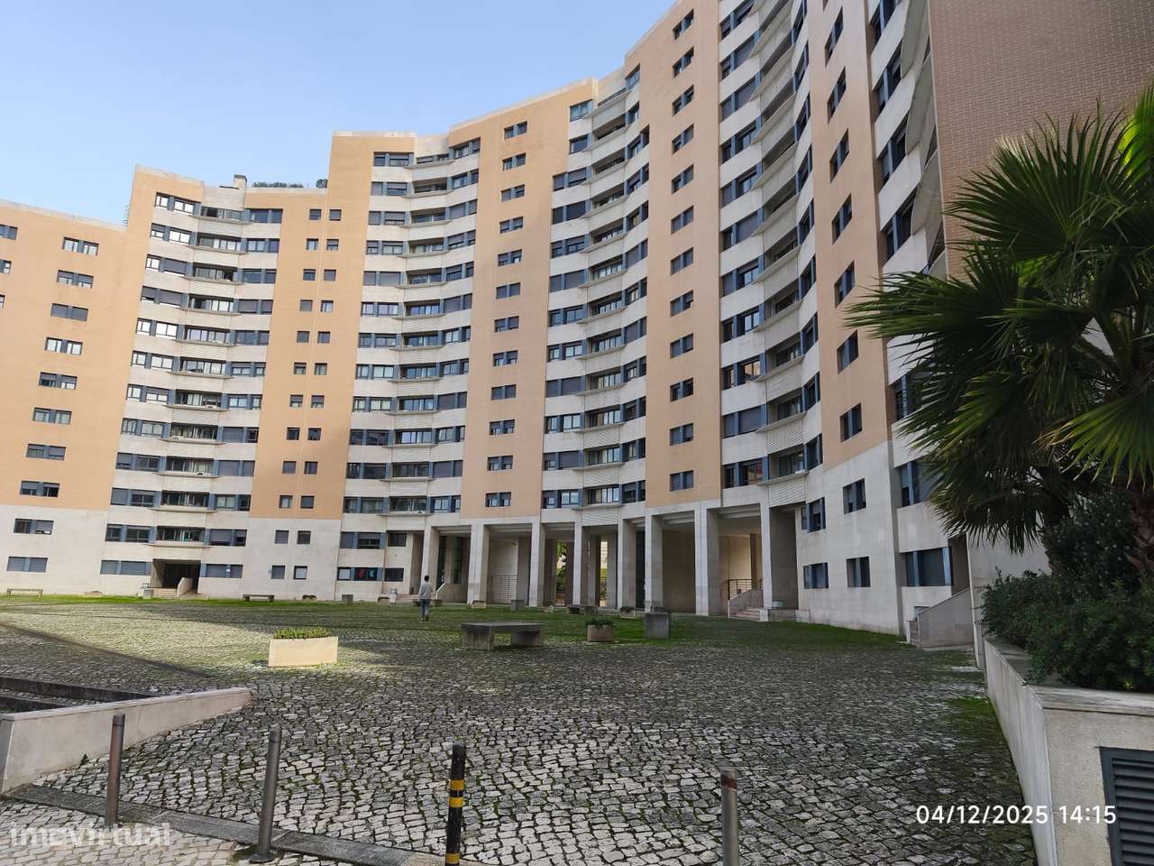 Arrendamento de apartamento T2 no empreendimento Jardins de Campolide - Grande imagem: 3/18