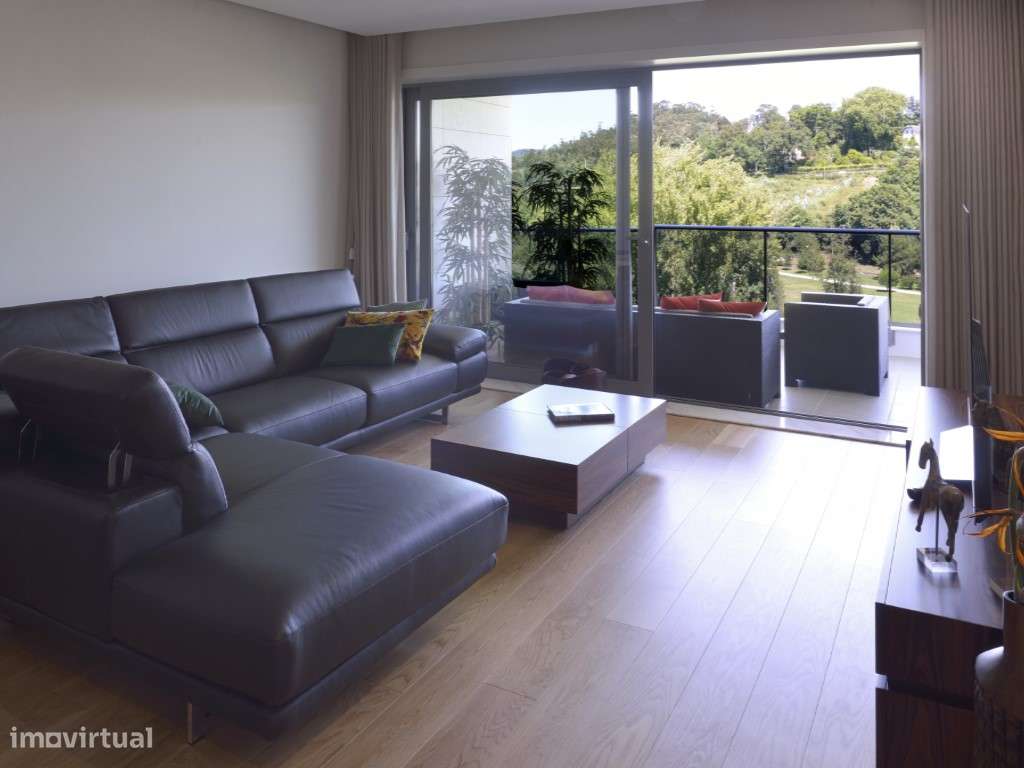 Edifício Portas do Sol - T3+1-9