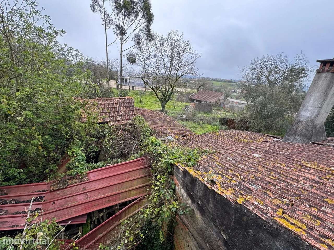 Espetacular Moradia T3 com Vista Panorâmica em Pombal-15