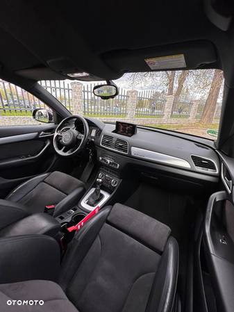 Audi Q3 2.0 TDI Quattro Edycja Specjalna S tronic - 17