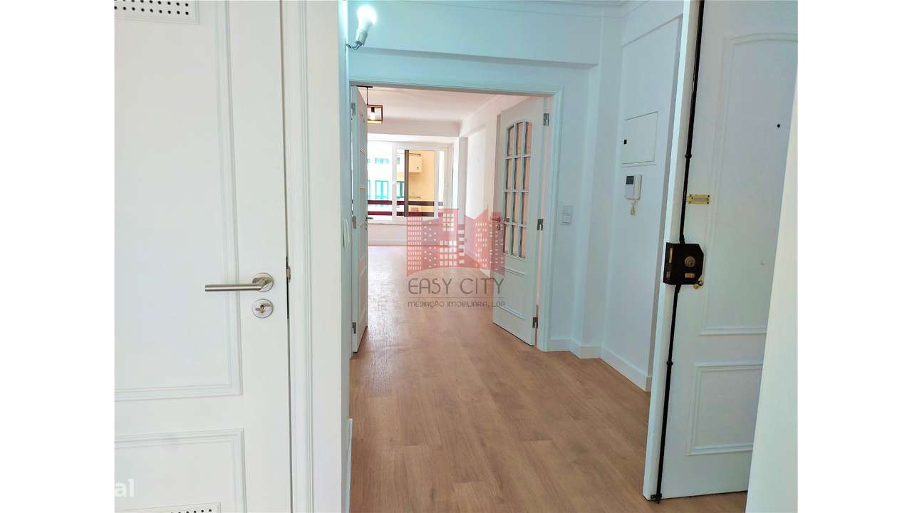 Apartamento T3 em Laranjeiras-19