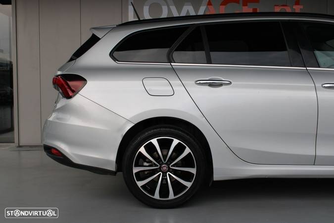 Fiat Tipo Station Wagon 1.3 M-Jet Lounge - 13