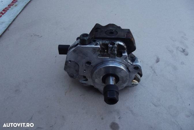 Pompa inalte BMW E87 2.0 E46 E90 e60  pompa inalte presiune dezmembrez E87 - 1