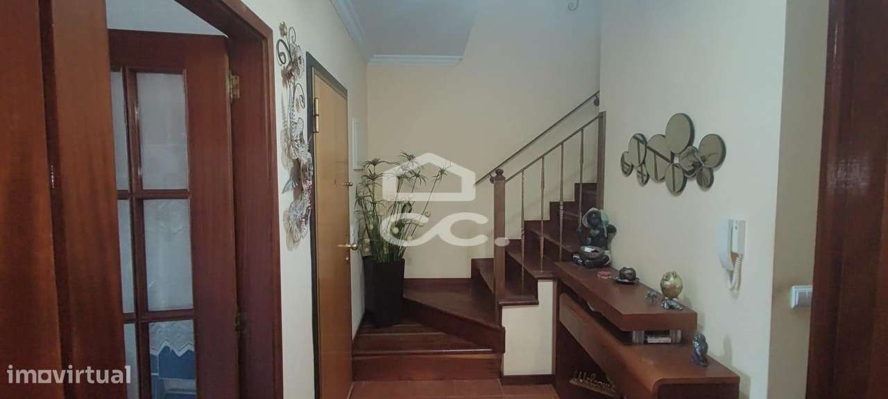 Andar Moradia T4, Real, Ataíde e Oliveira, Amarante-3