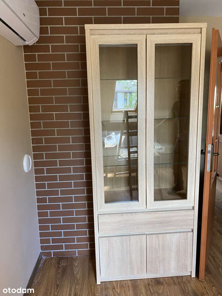 Kawalerka 35 m2 blisko UEK I SZKOŁY BIZNESU  z klimą