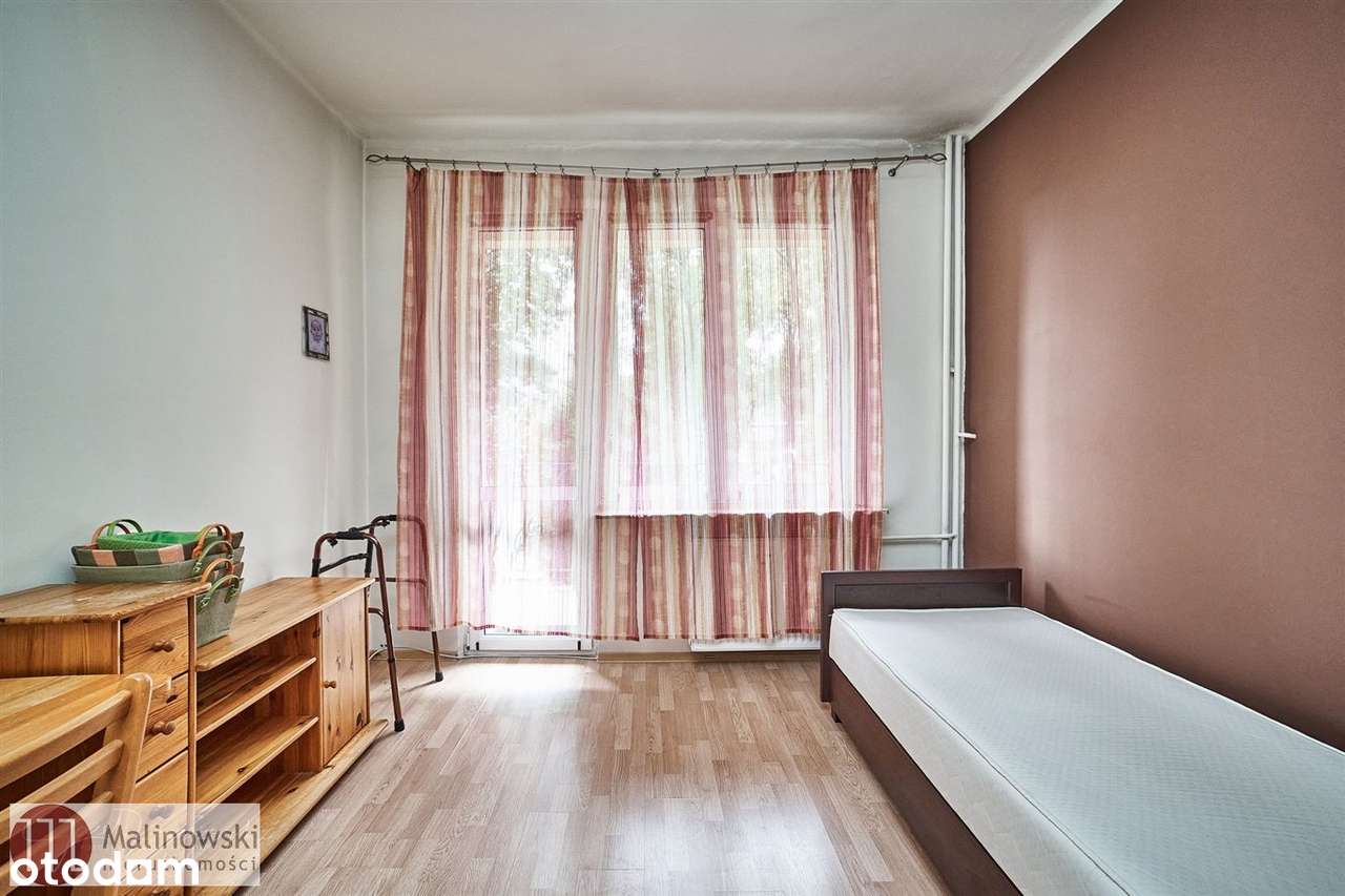 Trzy pokoje z balkonem na parterze, Tychy Edukacj-5