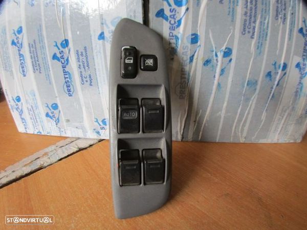 Interruptor 8482042140 TOYOTA RAV 4 2003 2.0 D4D 115CV 5P AZUL FRT / ESQ / INTERRUPTOR DE VIDROS - 1