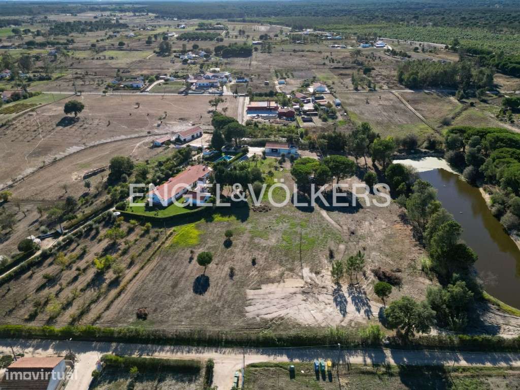 Magnífica Quinta T7 de 7 Hectares e barragem na Branca, Coruche-53