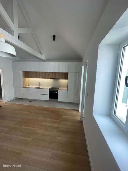 Casa ao lado do colegio de gaia metro el corte ingles e auto estrada - Grande imagem: 4/8