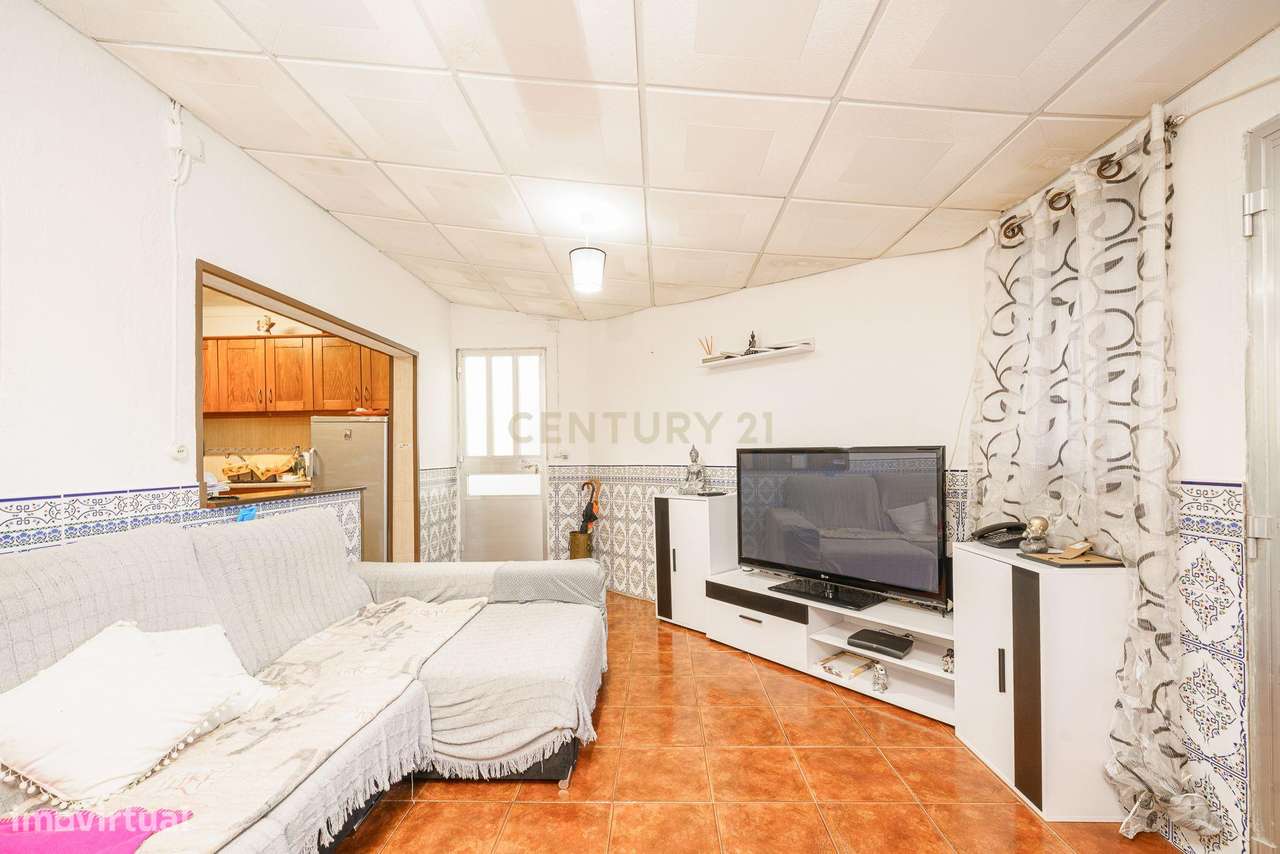 Moradia Térrea T3 com Excelente Localização no Faralhão - Grande imagem: 5/22