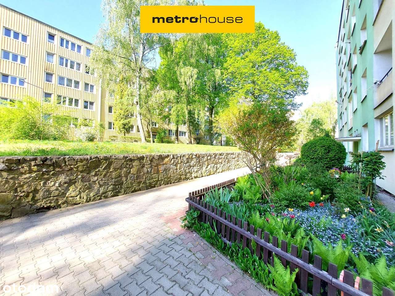 Czteropokojowe mieszkanie w świetnej lokalizacji - Pełny obrazek: 1/12