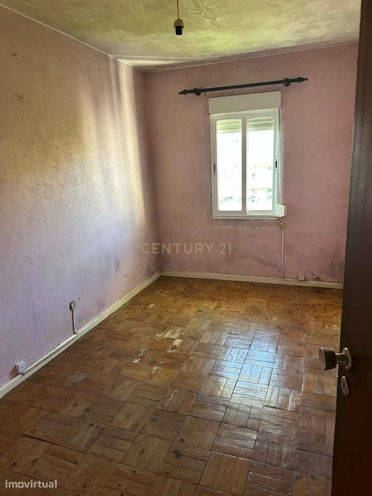 Apartamento T3 em Marvila – Excelente Oportunidade de Investimento - Grande imagem: 2/2