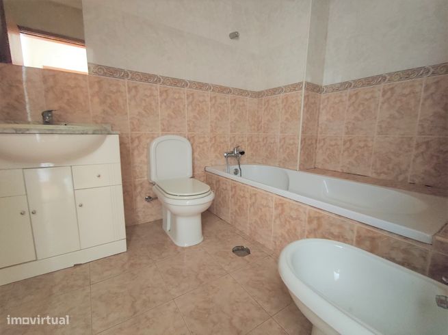 Apartamento T2 -Oliveira de Azeméis-11