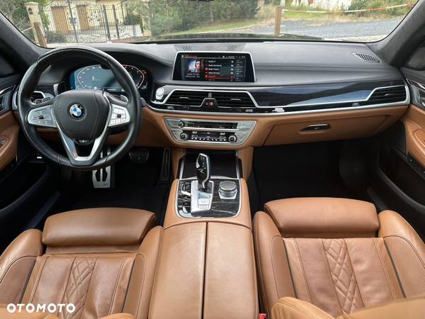 BMW Seria 7 730d xDrive - 29