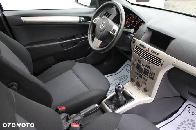 Opel Astra 1.6 Cosmo - 5