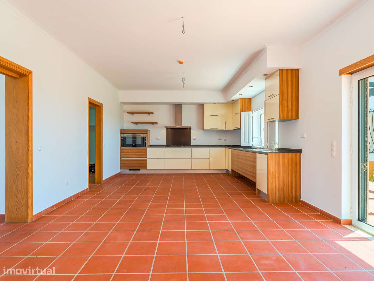 Moradia T4 inserida em propriedade com 9.680 m²-11