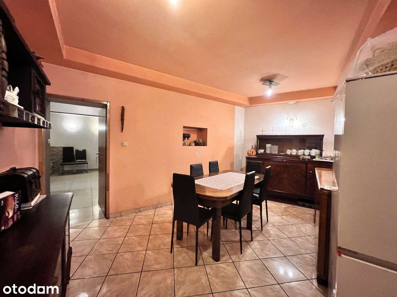 Budynek handlowo-usługowy Sosnowiec ul.Czarna.-18