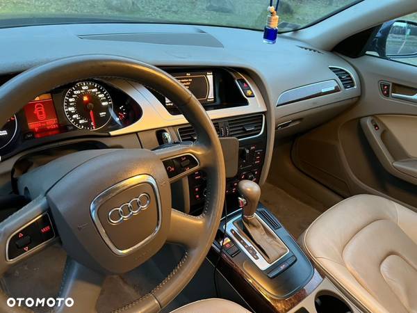 Audi A4 2.0 TFSI Quattro S tronic - 2