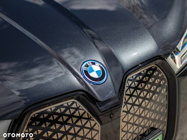 BMW iX M60 - 28